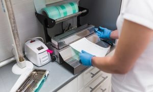 Автоматические оснастки для офисных печатей: процесс изготовления и особенности использования